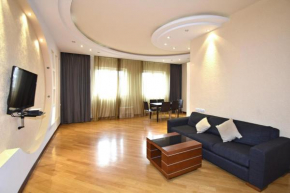 Arami street, 2 bedrooms Beautiful and Sunny apartment DI6413